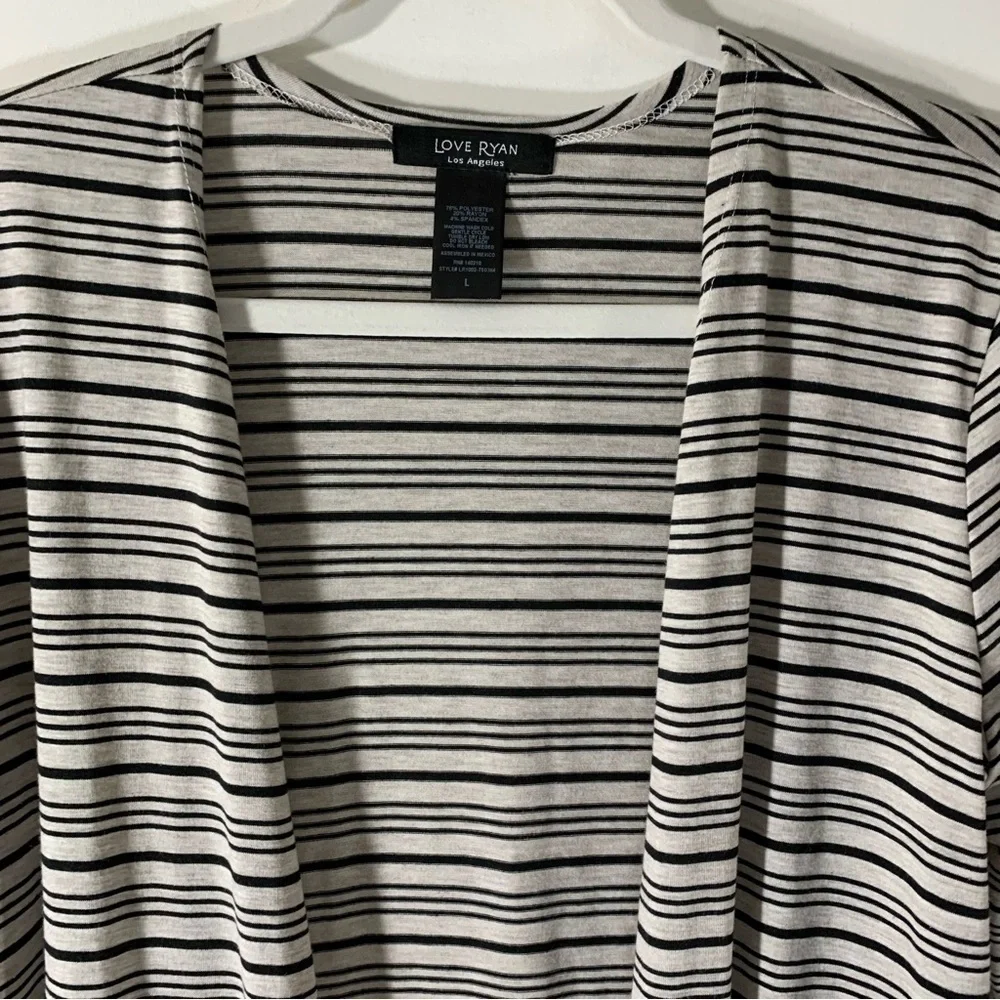 $2/35 Love Ryan Los Angeles Striped Duster Cardigan